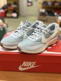 NIKEスニーカー