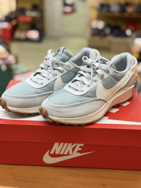 NIKEスニーカー